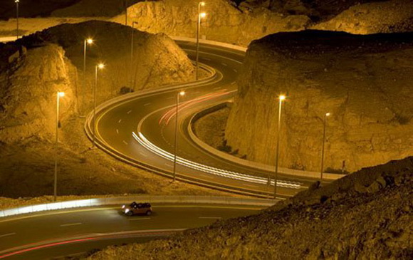 The Jebel Hafeet Mountain Road – UAE 02